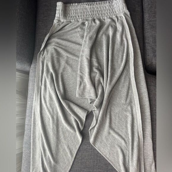 FP MOVEMENT Gray Harem Pant Jogger Super
Soft Modal Size Sp - Picture 8 of 10